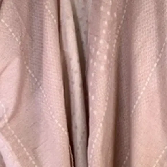 Gentle Fawn Light Pink Soft Wrap Fringed Layering Blanket Scarf Size M/L NWT - Picture 2 of 8